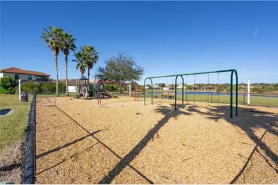 12448 Country Day Cir, Fort Myers, FL 33913 - Photo 31