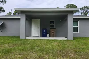 575 Oakshire Ln, Lehigh Acres, FL 33972 - Photo 3