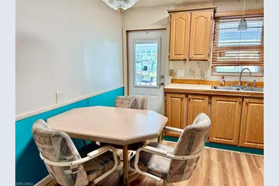 3142 Linwood Dr, North Fort Myers, FL 33917 - Photo 17