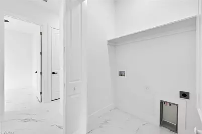 27 SW 8th Pl, Cape Coral, FL 33991 - Photo 29
