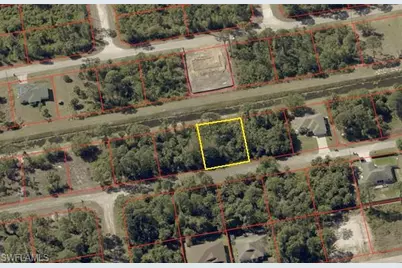 1226 Howell St E, Lehigh Acres, FL 33974 - Photo 3