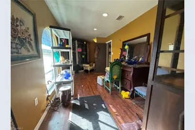 67 E Mariana Ave, North Fort Myers, FL 33917 - Photo 15