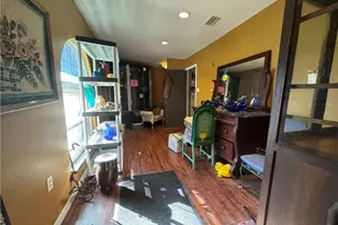 67 E Mariana Ave, North Fort Myers, FL 33917 - Photo 15