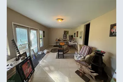 67 E Mariana Ave, North Fort Myers, FL 33917 - Photo 17