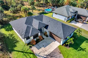 2844 37th Ave NE, Naples, FL 34120 - Photo 5