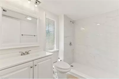 4277 Island Cir #1, Fort Myers, FL 33919 - Photo 11