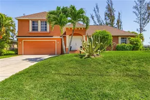 327 SW 26th Terrace, Cape Coral, FL 33914 - Photo 1