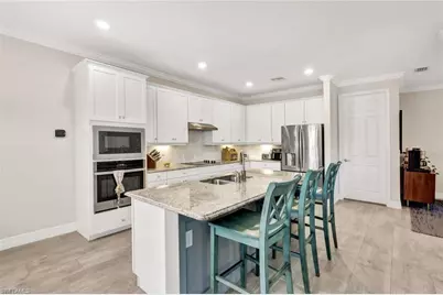 17422 Elkgrove Ln, Estero, FL 33928 - Photo 9