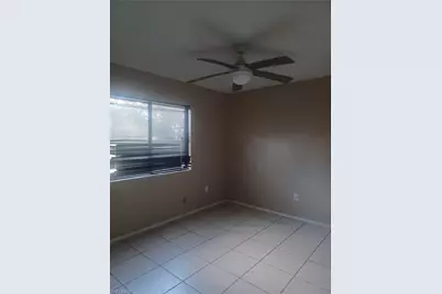 4033 W Palomar Cir, Labelle, FL 33935 - Photo 7