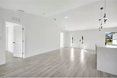 1729 NE 23rd St, Cape Coral, FL 33909 - Photo 7