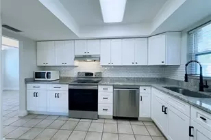 27111 Lavinka St, Bonita Springs, FL 34135 - Photo 3