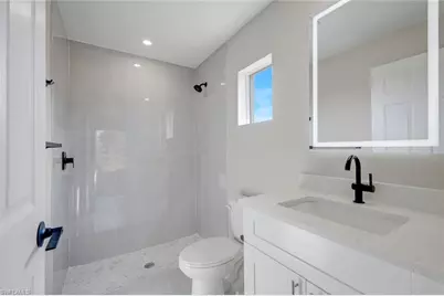 2208 NE 23rd Ave, Cape Coral, FL 33909 - Photo 17