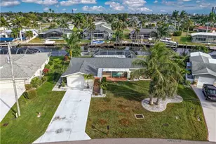 4421 SE 1st Ave, Cape Coral, FL 33904 - Photo 31