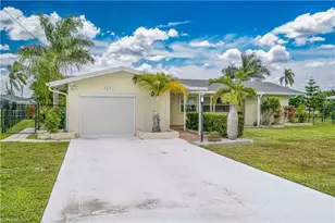 4421 SE 1st Ave, Cape Coral, FL 33904 - Photo 3