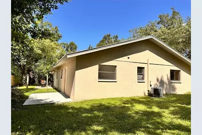 16363 Teresa Ln, North Fort Myers, FL 33917 - Photo 17