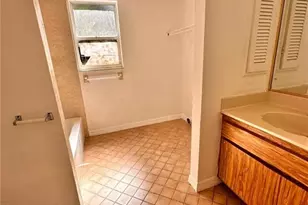 16363 Teresa Ln, North Fort Myers, FL 33917 - Photo 9