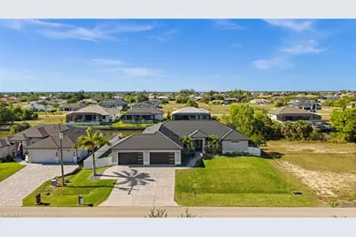 2818 Old Burnt Store Rd N, Cape Coral, FL 33993 - Photo 31