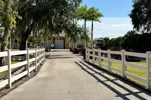 3342 County Road 721 Loop, Moore Haven, FL 33471 - Photo 11