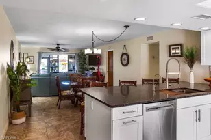 1317 SE 46th Ln, Cape Coral, FL 33904 - Photo 21