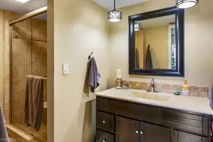 1317 SE 46th Ln, Cape Coral, FL 33904 - Photo 25