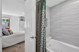 4711 S Landings Dr, Fort Myers, FL 33919 - Photo 23