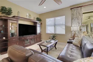 12525 Fairmont Dr, Fort Myers, FL 33913 - Photo 15