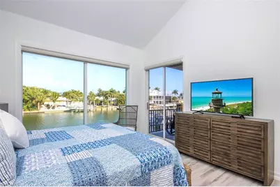 1520 Angel Dr, Sanibel, FL 33957 - Photo 11