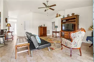 192 Townsend Ct, Lehigh Acres, FL 33972 - Photo 17