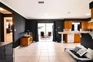 449 Morgan Cir S, Lehigh Acres, FL 33936 - Photo 5