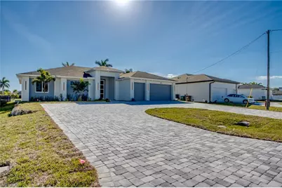 3812 Embers Pkwy W, Cape Coral, FL 33993 - Photo 3