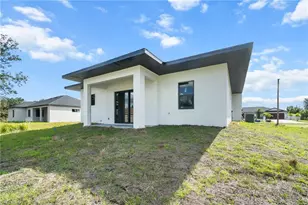 447 Redwing St, Lehigh Acres, FL 33974 - Photo 17