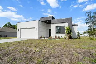 447 Redwing St, Lehigh Acres, FL 33974 - Photo 21