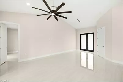 225 NE 8th Ter, Cape Coral, FL 33909 - Photo 7