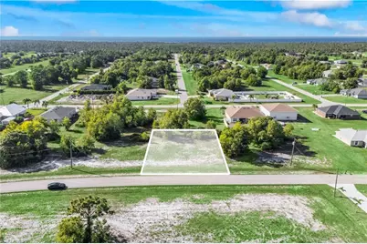 4526 NW 36th Pl, Cape Coral, FL 33993 - Photo 5