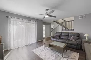 5244 Cedarbend Dr, Fort Myers, FL 33919 - Photo 9