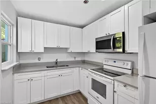 3067 Royal Palm Ave, Fort Myers, FL 33901 - Photo 7