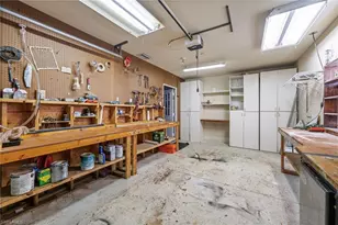 221 NE 14th Terrace, Cape Coral, FL 33909 - Photo 25