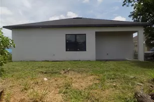 2992 Douglas Ave, Fort Myers, FL 33916 - Photo 3