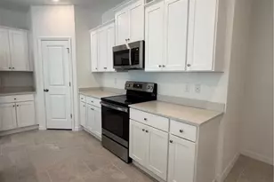 3850 Treasure Oak Wy, Fort Myers, FL 33905 - Photo 9