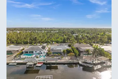 3462 Pinetree Dr, Saint James City, FL 33956 - Photo 7