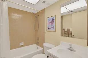 12501 McGregor Blvd, Fort Myers, FL 33919 - Photo 17