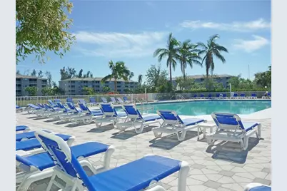 16605 Lake Circle Dr #322, Fort Myers, FL 33908 - Photo 33