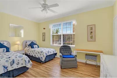 12515 McGregor Blvd #103, Fort Myers, FL 33919 - Photo 17