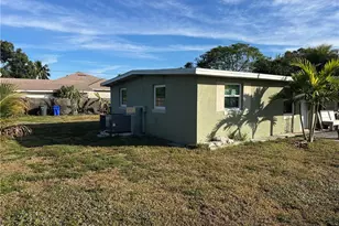 4505 Luckett Rd, Fort Myers, FL 33905 - Photo 5