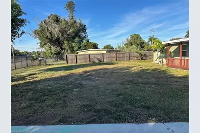 4505 Luckett Rd, Fort Myers, FL 33905 - Photo 19