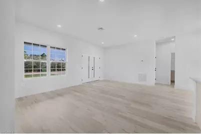 4659 San Ignacio Dr, Sebring, FL 33872 - Photo 5