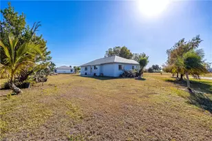2017 NE 24th Terrace, Cape Coral, FL 33909 - Photo 23