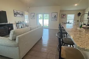 7024 Hero Cir, Labelle, FL 33935 - Photo 11