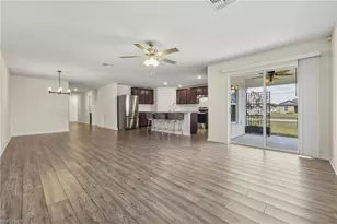 833 Youngreen Dr, Fort Myers, FL 33913 - Photo 7