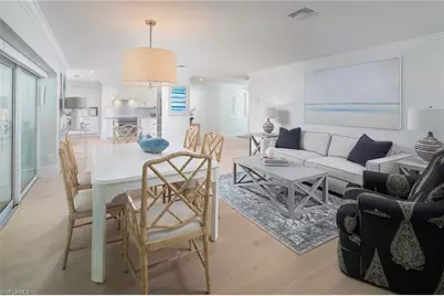 635 Fountainhead Ln, Naples, FL 34103 - Photo 11